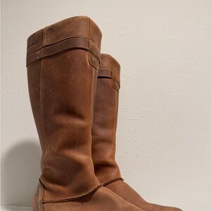 Eddie Bauer women’s outdoor boots